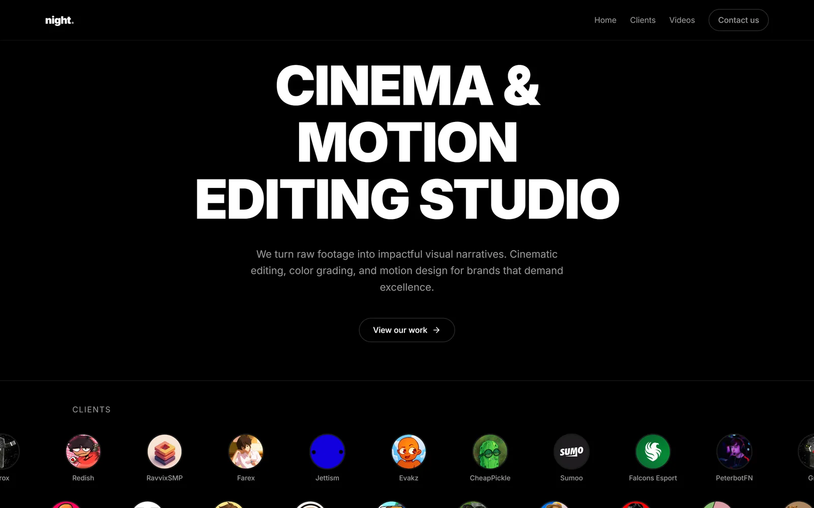 Página inicial do site da Night Studio, estúdio de edição de vídeo, em preto com tipografia branca